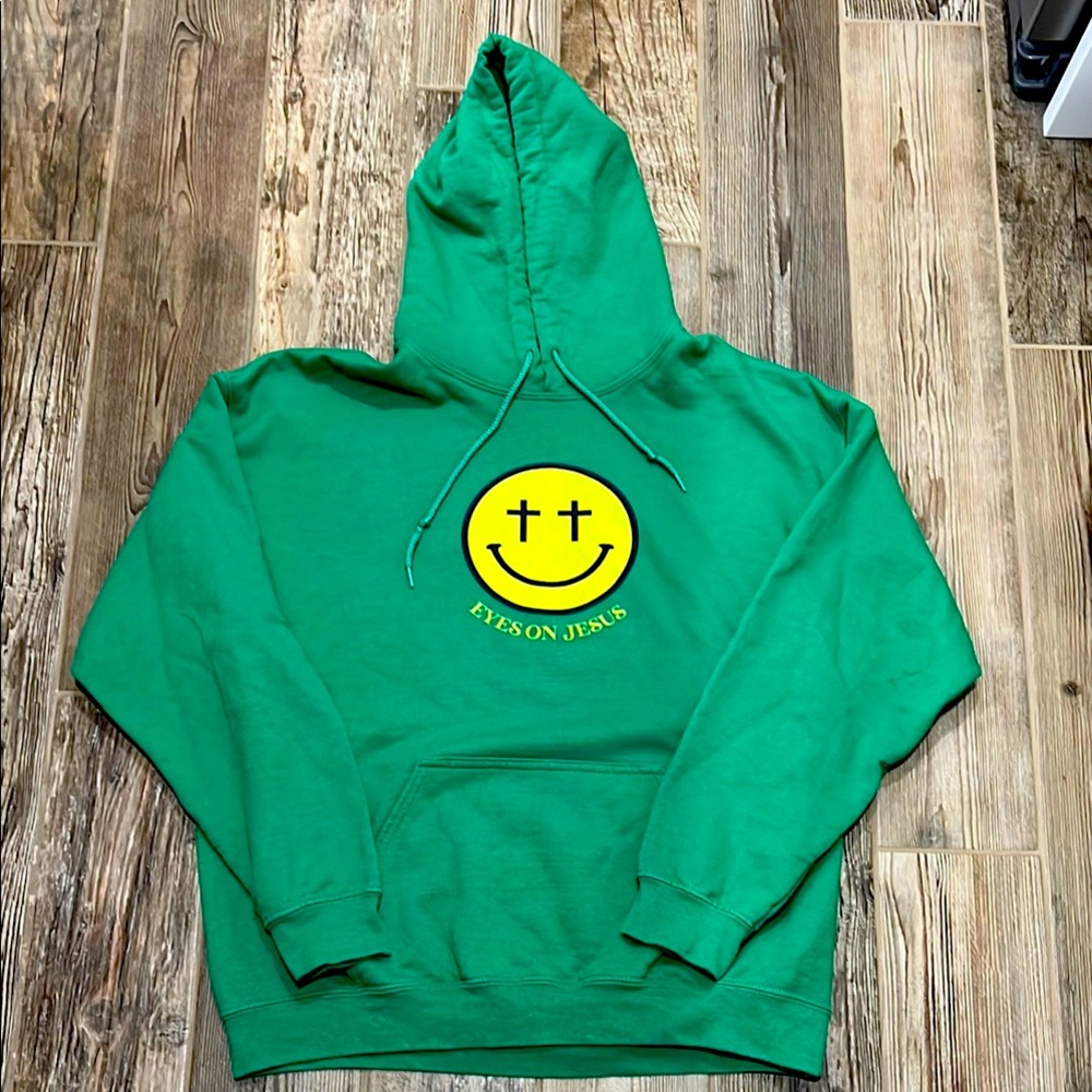 Gildan Green and Yellow Eyes on Jesus Hoodie. Size large